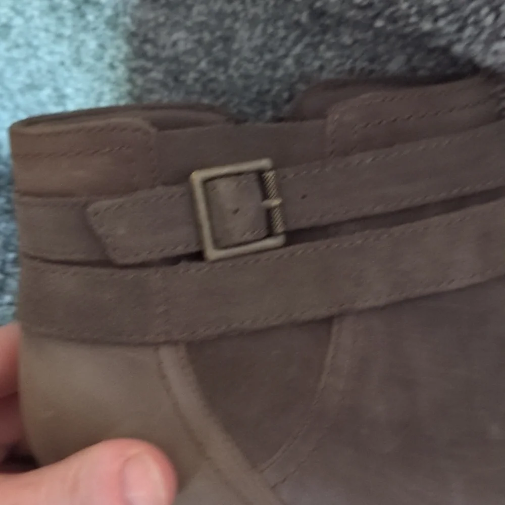 Clark's taupe ankle booties